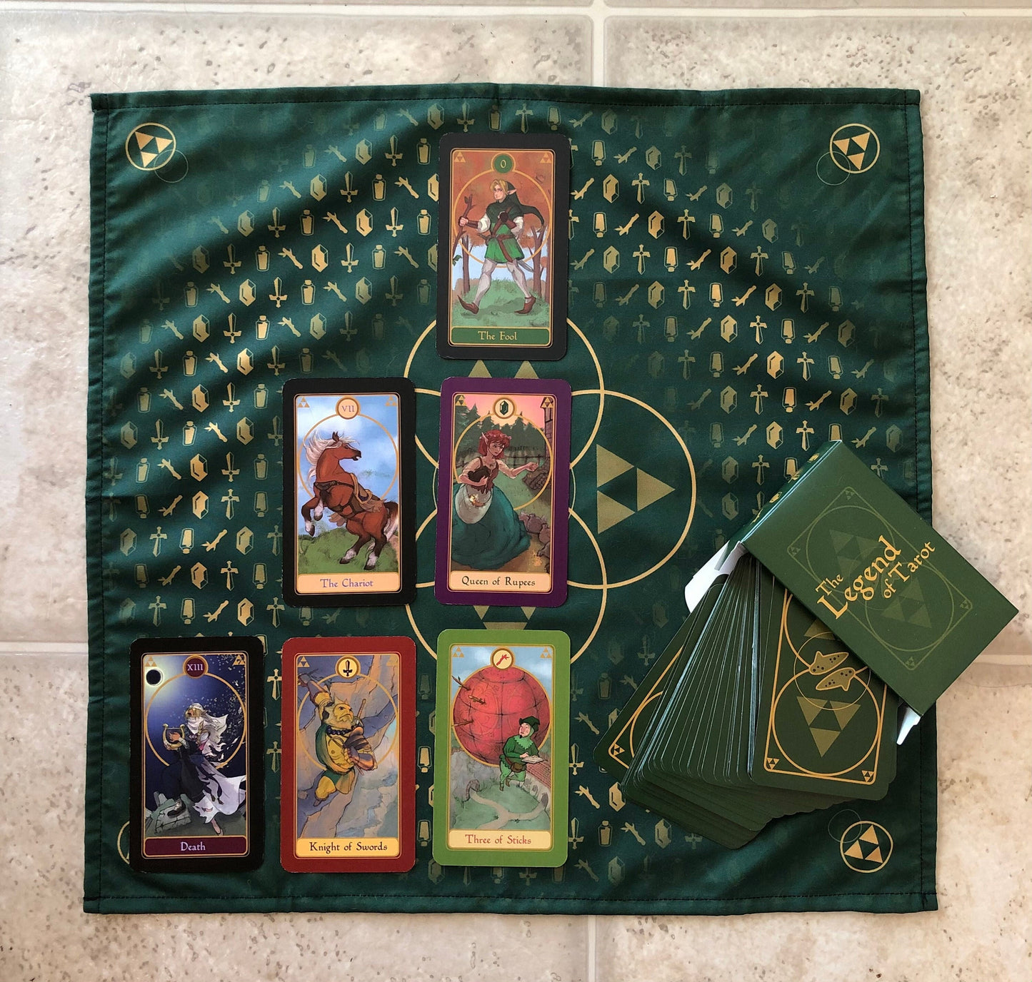 Legend of Tarot scarf - Courage